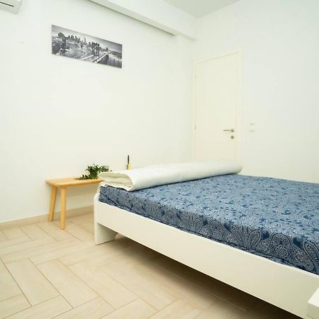 Homey Renovated 1 Bedroom Apartment In Kesariani Athens Ngoại thất bức ảnh